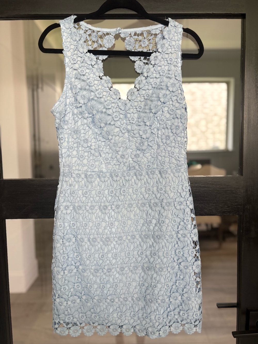 B. Darlin Light Blue Floral Lace Sheath Dress Crochet Overlay Keyhole Back 11/12